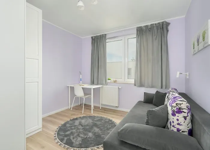 With 2 Bedrooms And Free Garage By Renters Apartmán